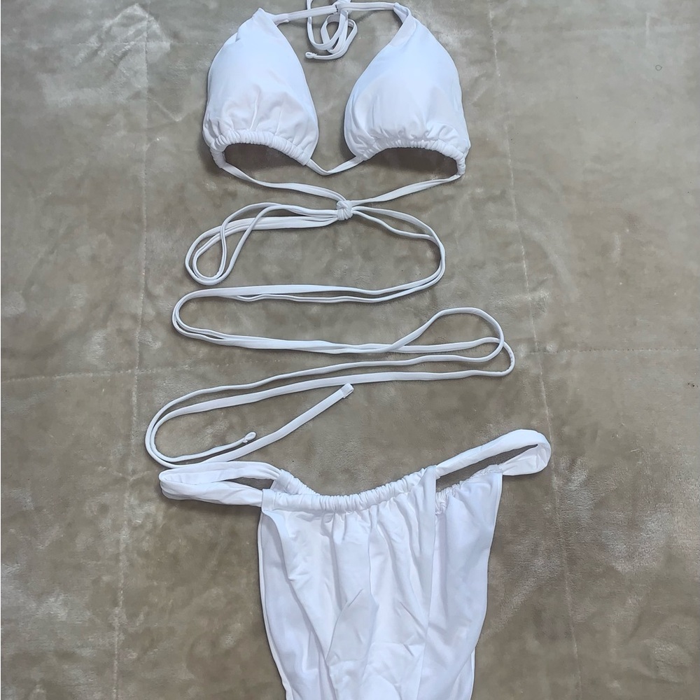 BRAND NEW 2pc Strappy White Bikini Size 3X